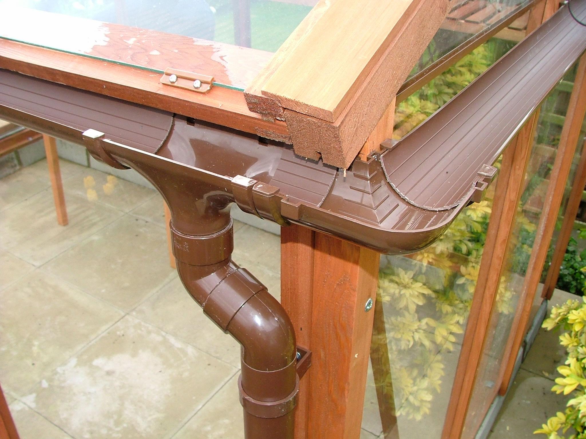 Rear Guttering adaptor kit for Alton