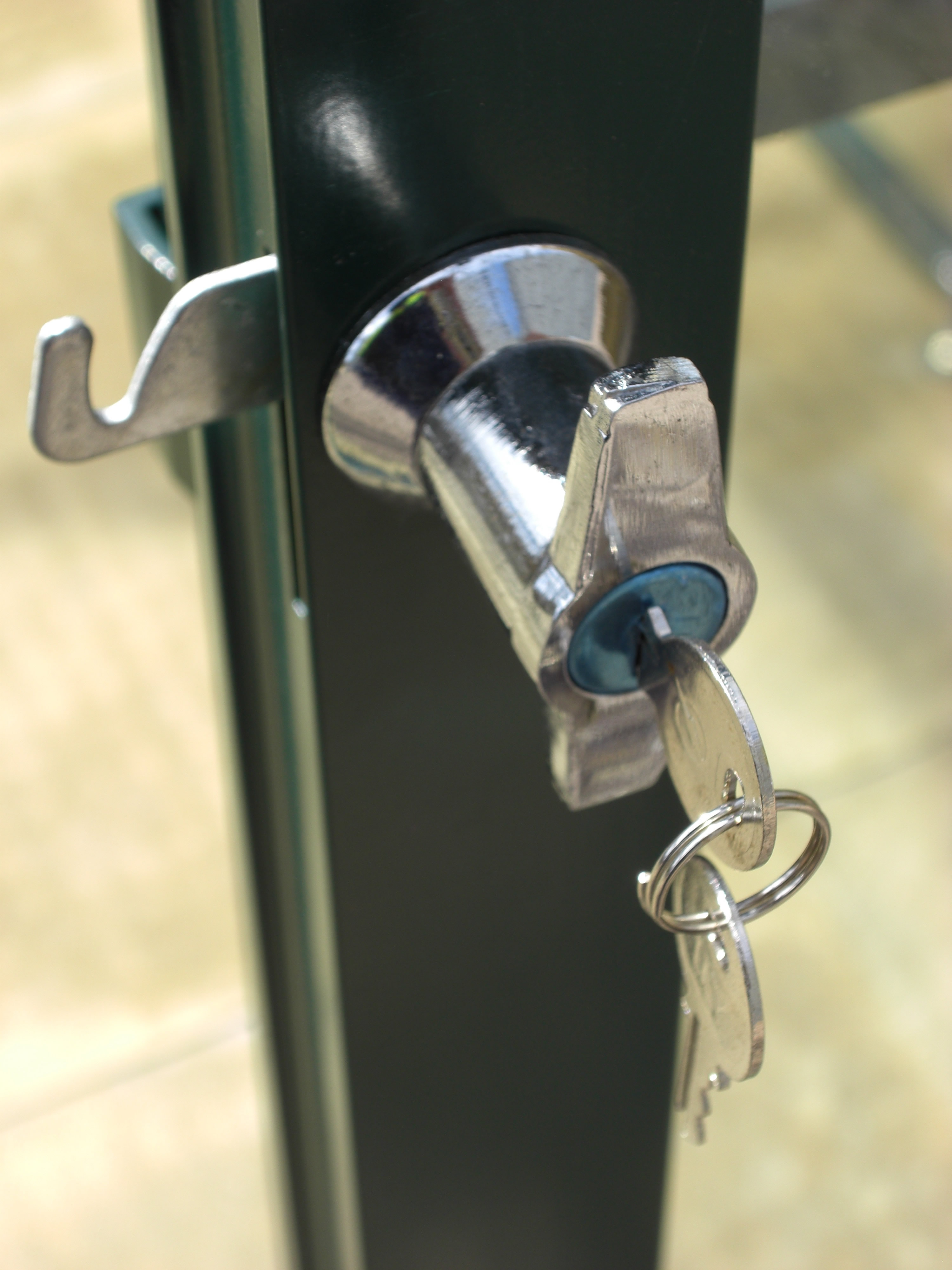 Hercules Door lock with keys x 2 HE564
